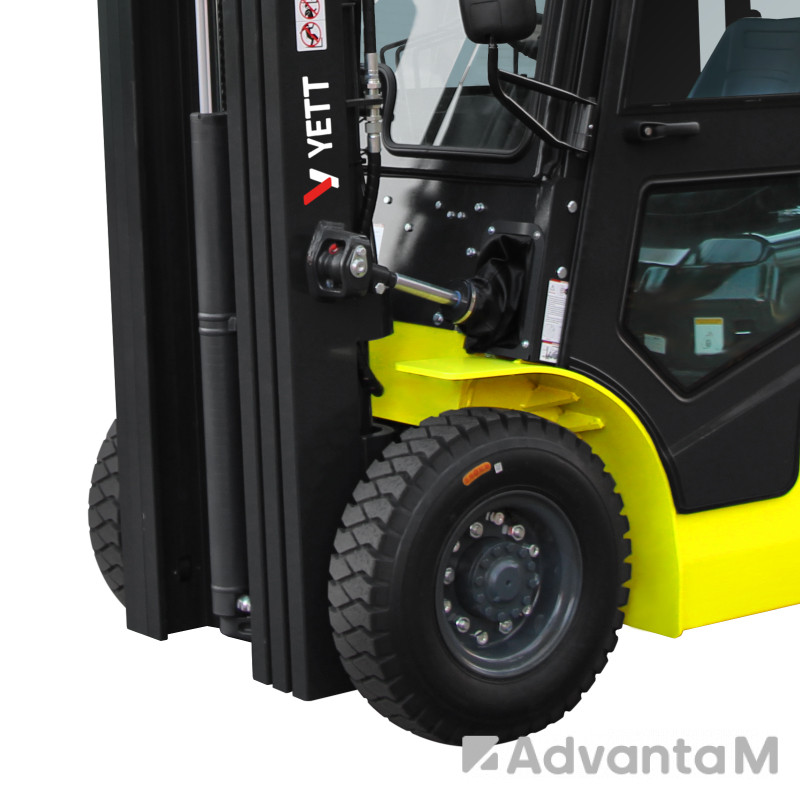 Бензиновый погрузчик с кабиной YETT CPQD25-RCK2-M300-3W-K - 3